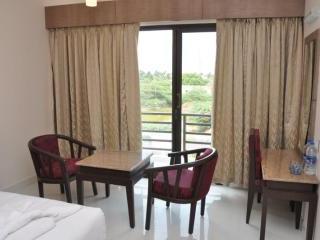 Chandra Royal Inn Velankanni Exterior foto
